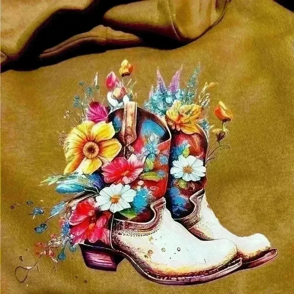 Cowgirl brown hoodie  size medium super cute - Picture 4 of 4